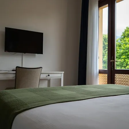 Casa Valcellina Ristorante מלון Montereale Valcellina