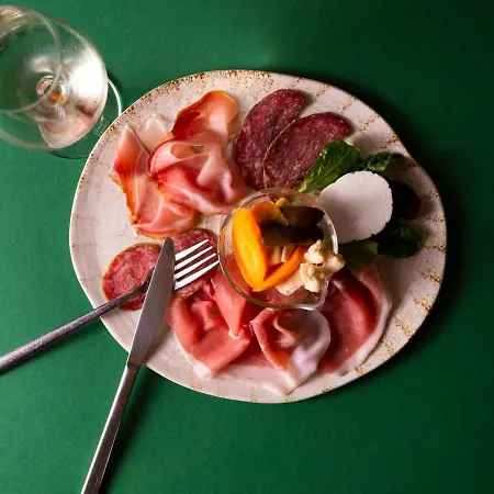 מלון Casa Valcellina Ristorante 3*